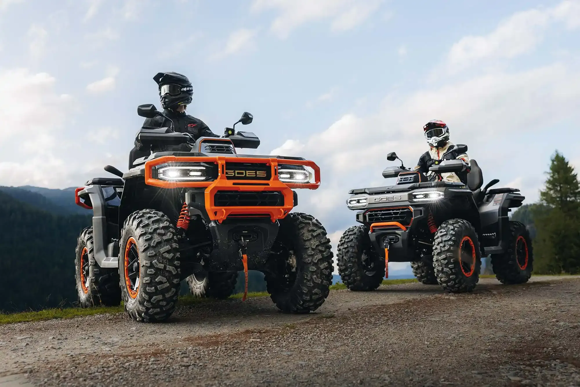 Quads GOES Terrox 1000 sur un chemin de montagne