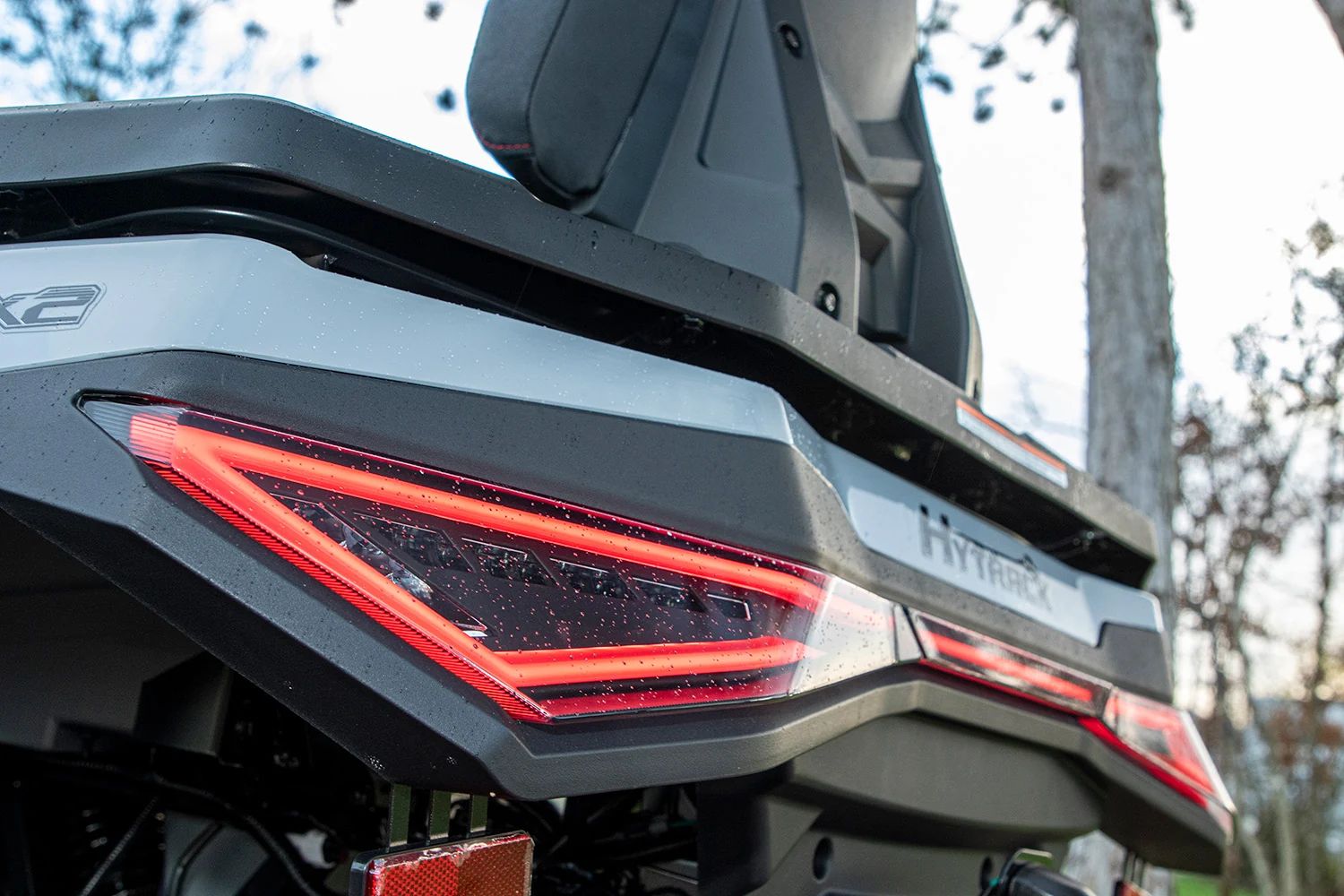 Hytrack HY300 X 4x2 PATHFINDER | Quad M.D.S