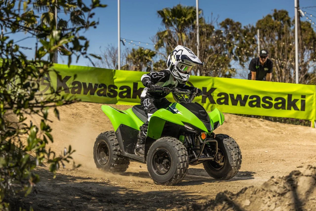 Kawasaki Kf X90 2024 Visuel 03